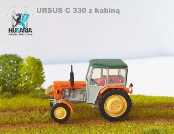 Kabina dedykowana do modelu ciągnika URSUS C 330.